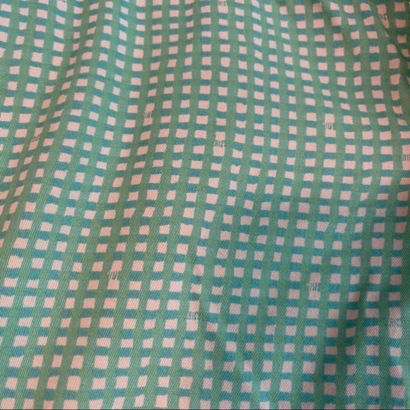 Lilly Pulitzer Plaid Print Scalloped Hem Buttercup Short - Picture 3 of 3